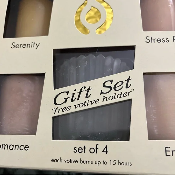 New Twilight Aromatherapy Votive Candle Gift Set - 4 Candles & Votive Holder - Picture 2 of 4